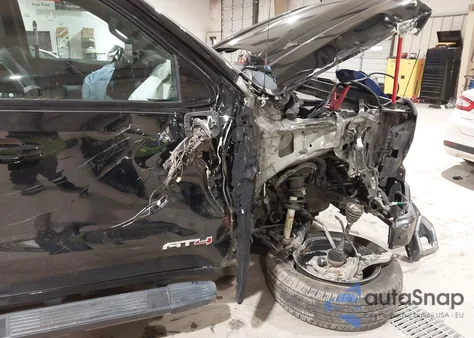 2019 GMC Sierra 1500 At4 z USA, uszkodzony, nr VIN 3GTP9EEL2KG245854